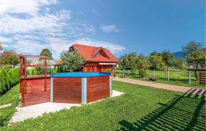 1 Bedroom Cozy Home In Licko Lesce