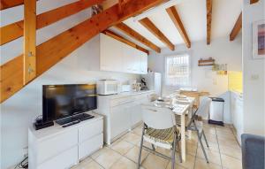 Beautiful Home In Ronce-Les-Bains