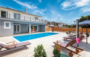 4 Bedroom Stunning Home In Pula 