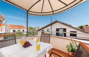 Two-Bedroom Apartment In Srima