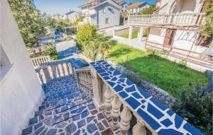 Gorgeous Apartment In Novi Vinodolski