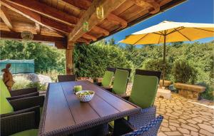 Stunning Home In Jurdani With Wifi