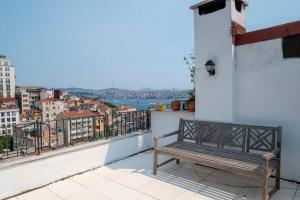 Bosphorus View w Private Terrace