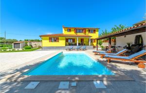 Cozy Home In Galizana With Outdoor Swimming Pool 