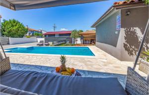 Gorgeous Apartment In Pula With Wifi