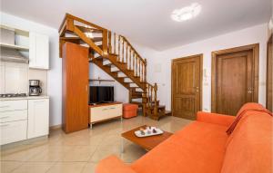Nice Apartment In Basanija With Wifi