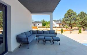 3 Bedroom Nice Home In Nedescina 