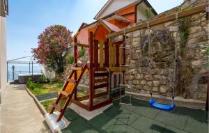 Stunning Apartment In Moscenicka Draga