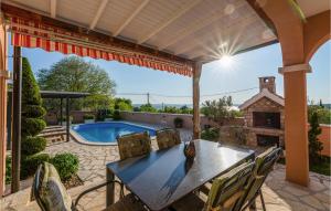 2 Bedroom Cozy Home In Krusevo 