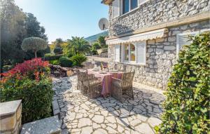 Lovely Apartment In Ravni