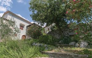 1 Bedroom Pet Friendly Home In Zagorje