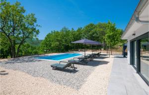 Lovely Home In Kamenmost