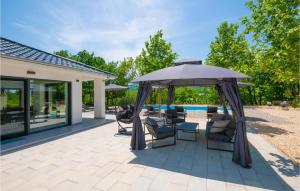 Stunning Home In Kamenmost