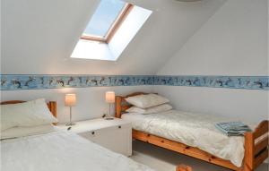 Maisons de vacances Stunning Home In Bugeat With Kitchen : photos des chambres