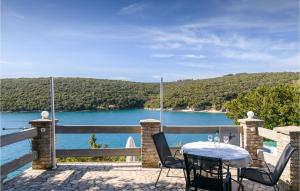 Beautiful Home In Krnicki Poratkrnica