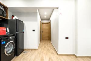 The 2BDR Obsidian Jacuzzi Stay 5min to CAI Airport