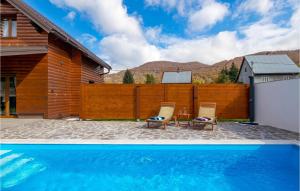 Lovely Home In Tuk Vojni