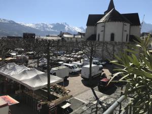 Standing au cœur de ville- Argelès-Gazost-140 m2-3étoiles