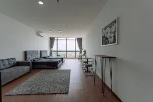 SUMMER SUITES APARTMENT CASETTA HOMESTAY 3 at Kota Samarahan Kuching - Kota Samarahan