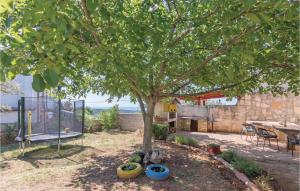 Two-Bedroom Apartment In Peruski