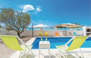 Gorgeous Home In Kakma With Outdoor Swimming Pool 