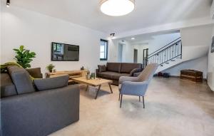 Pet Friendly Home In Krsan With Sauna 