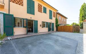 2 Bedroom Cozy Home In Altopascio