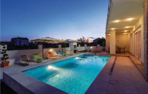 Gorgeous Home In Kakma With Outdoor Swimming Pool 