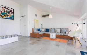 Nice Apartment In Malinska With Wifi 