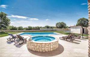 Lovely Home In Valtura