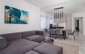 Lovely Apartment In Malinska 