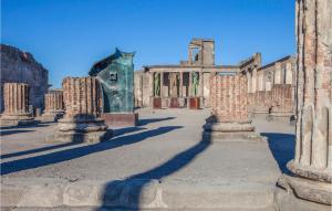 1 Bedroom Cozy Home In Terzigno