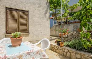 Cozy Apartment In Mali Losinj