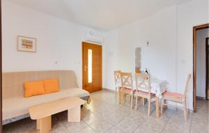 Cozy Apartment In Krk With Wifi