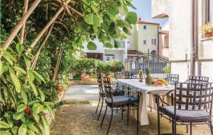 Stunning Apartment In Pula With Wifi