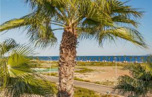 Gorgeous Apartment In Los Alcázares