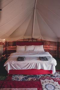 Golden Dunes Desert Camp