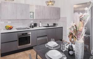 Beautiful Home In Koromacno With Wifi