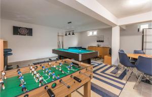 Amazing Home In Sukosan With Wifi