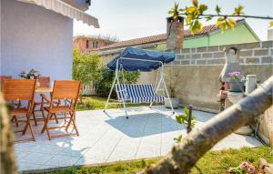 Lovely Apartment In Fazana With Kitchen