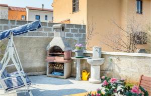 Lovely Apartment In Fazana With Kitchen