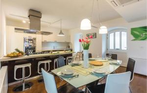 Stunning Home In Bribir With Kitchen 