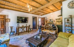 Two-Bedroom Holiday Home room in Beautiful home in Rute w/ Jacuzzi Outdoor swimming pool and 2 Bedrooms