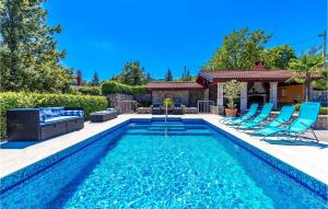 3 Bedroom Amazing Home In Jurdani