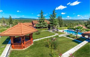 3 Bedroom Amazing Home In Jurdani