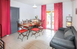 Lovely Home In Grospierres With Wifi