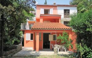 Amazing Apartment In Rovinj With Wifi 