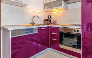 Amazing Home In Crikvenica With House Sea View 