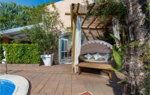 Amazing Home In Polje