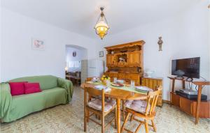 Apartment Valtura 13